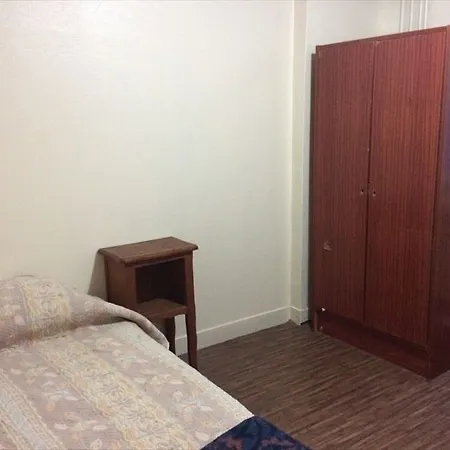 Ideal Saint Sebastien Hotel